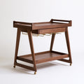 Desserte mobile en bois en bois finition noyer sur roulettes, coloris brun noyer
